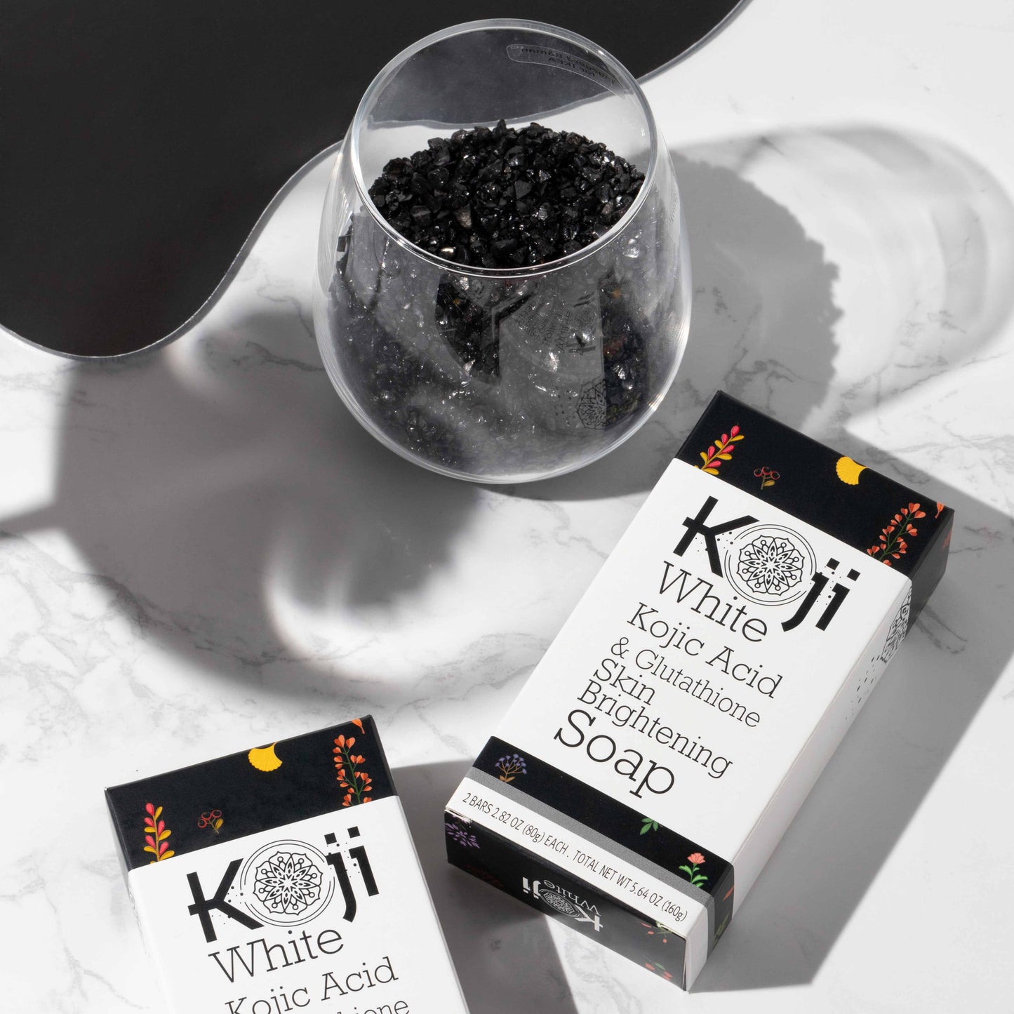 Savon pour la peau à l'acide kojique et au glutathion