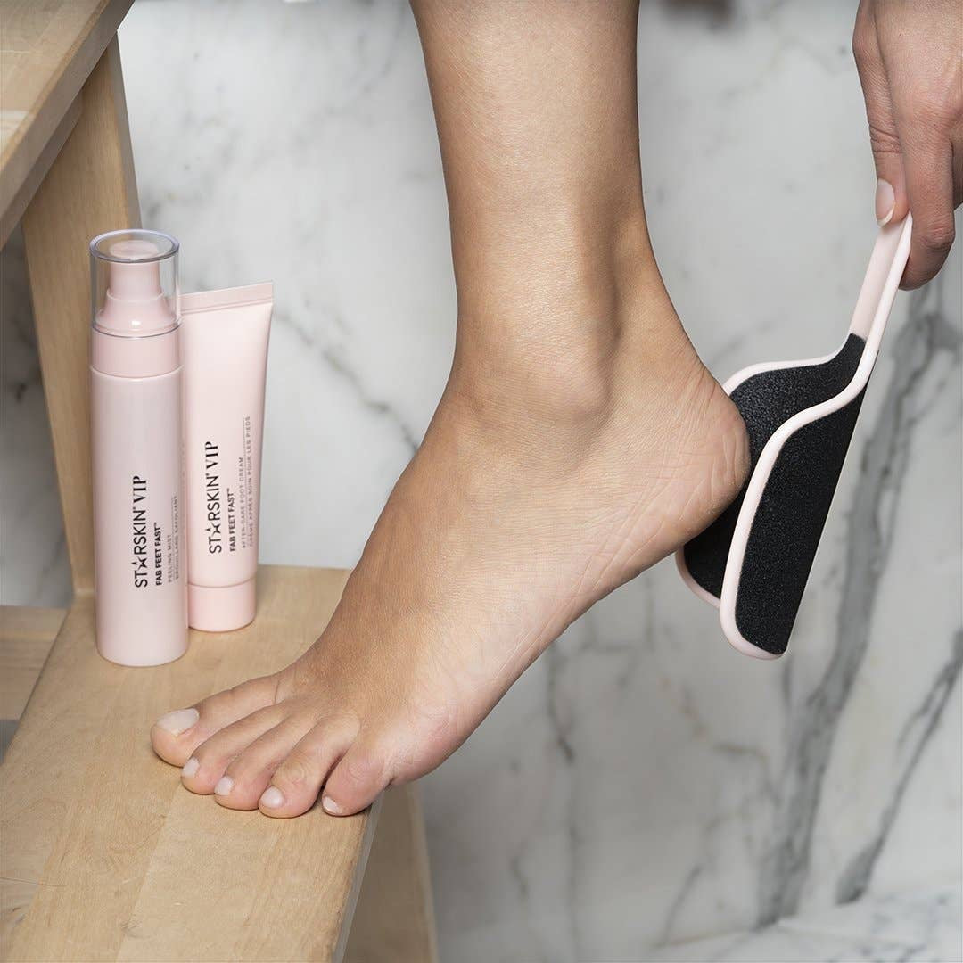 Exfoliating foot treatment