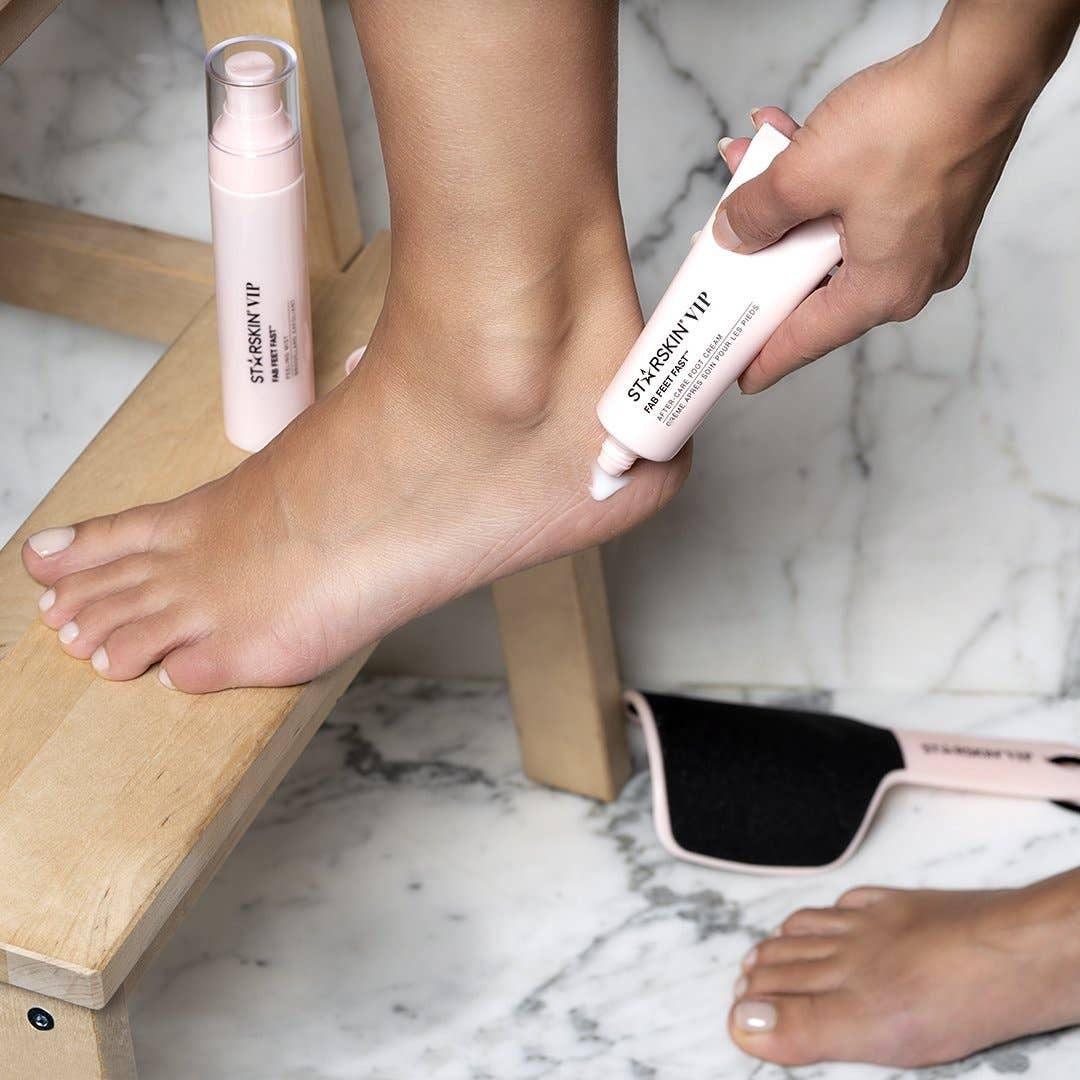 Exfoliating foot treatment