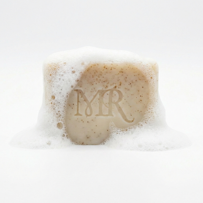 SAVON  EXFOLIANT
ÉCLAT DE  LA PEAU